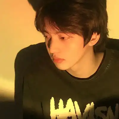 晏青梦